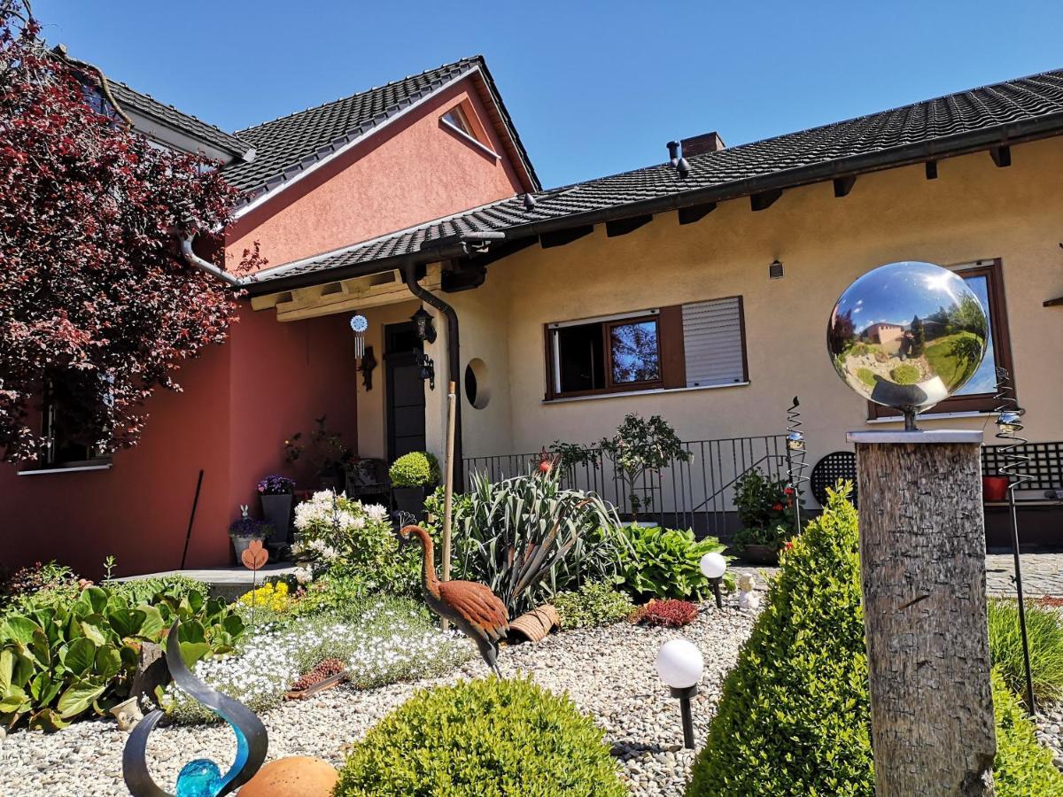 Ferienwohnungen Maintal Karlstadt Exterior photo
